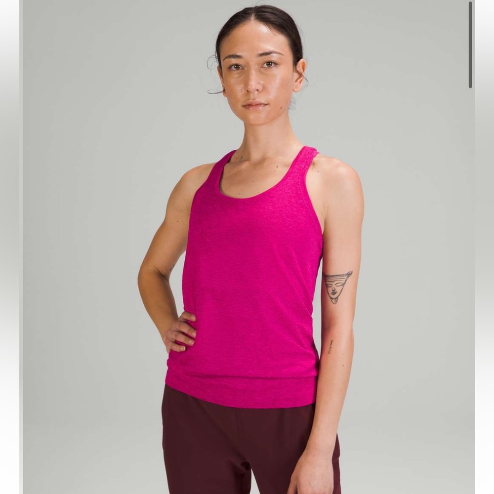 Lululemon top